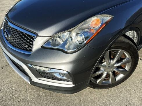 Used 2017 INFINITI QX50 w/ Premium Plus Package image 9