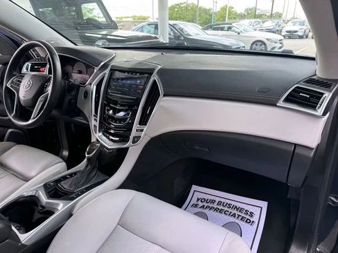 Used 2015 Cadillac SRX Luxury w/ Driver Awareness Package image 46
