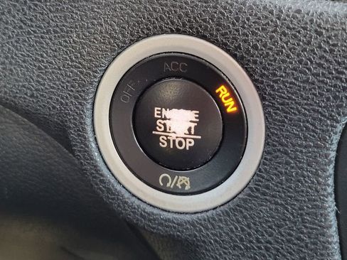 Used 2017 Dodge Charger R/T w/ Plus Group image 31