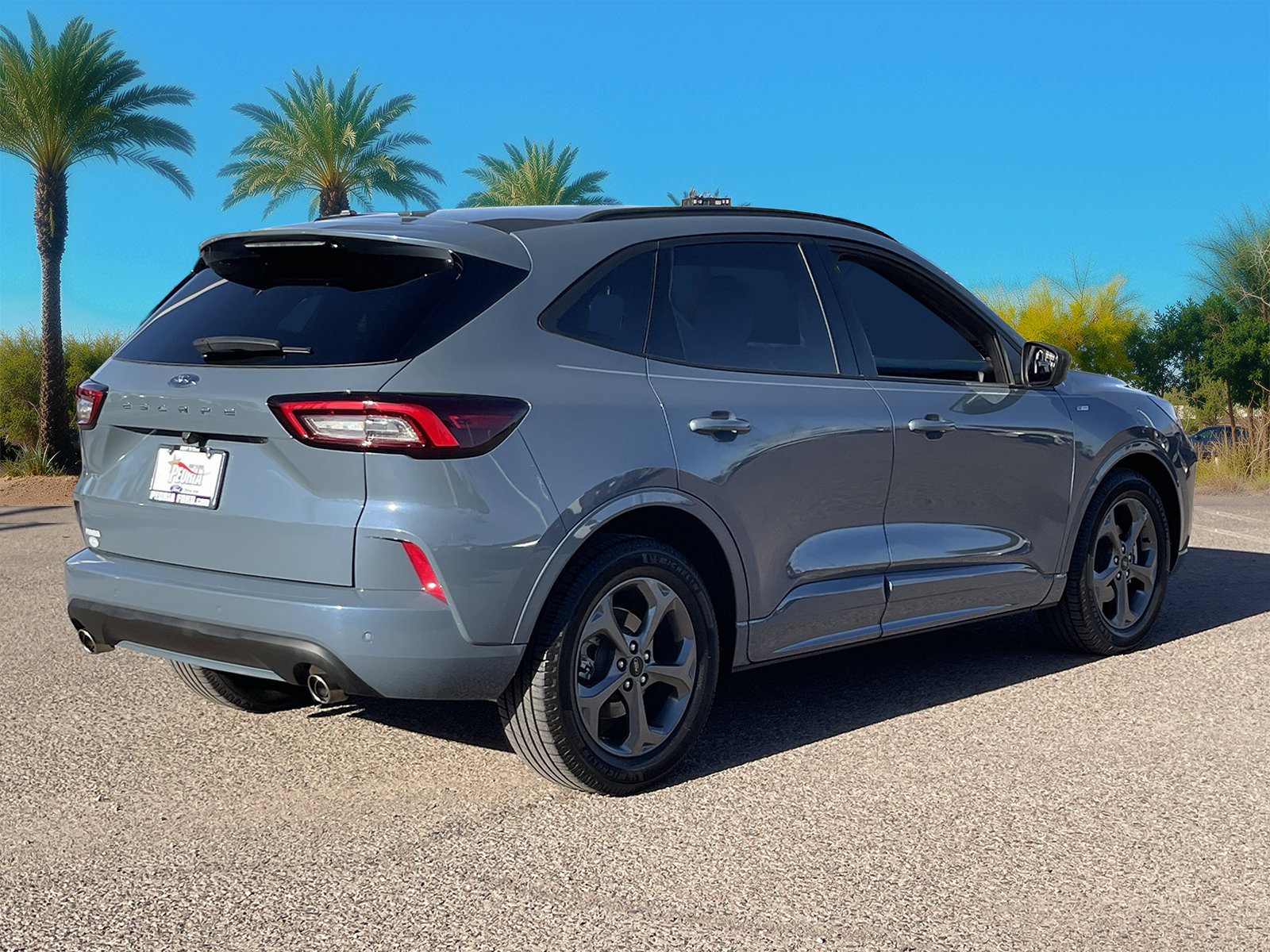 Certified 2023 Ford Escape ST-Line w/ Tech Pack #1 FWD image 6