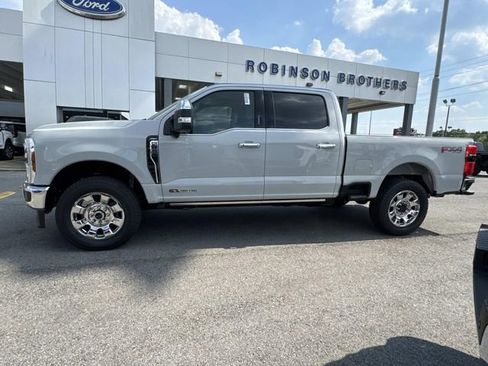 New 2026 Ford F250 Lariat w/ Lariat Ultimate Package AWD/4WD image 8