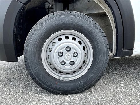 New 2024 RAM ProMaster 2500 w/ Safety Group image 8