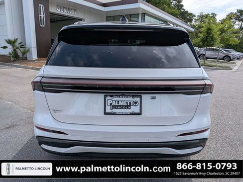 Certified 2024 Lincoln Nautilus Reserve w/ Equipment Group 202A AWD/4WD image 5