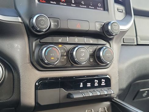 Used 2019 RAM 1500 Big Horn RWD image 26