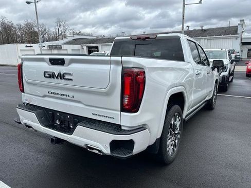 Used 2025 GMC Sierra 1500 Denali Ultimate AWD/4WD image 6