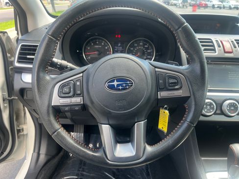 Used 2016 Subaru Crosstrek 2.0i Premium w/ Moonroof Package AWD/4WD image 12