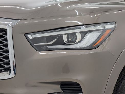 Used 2018 INFINITI QX80 2WD w/ Driver Assistance Package image 11