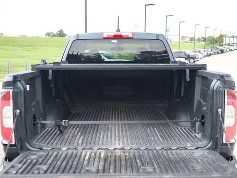 Used 2017 GMC Canyon W/T w/ Convenience Package RWD image 24