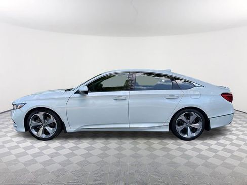 Used 2019 Honda Accord Touring image 8