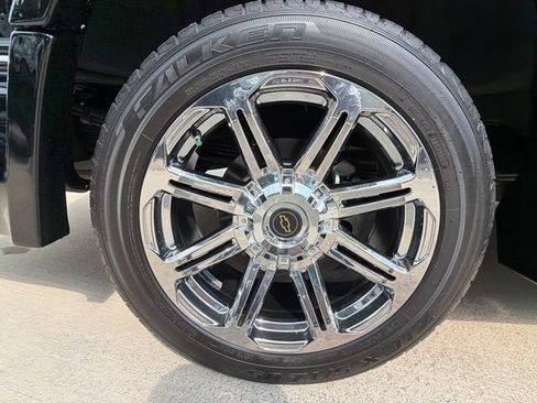 Used 2015 Chevrolet Express 2500 RWD image 32