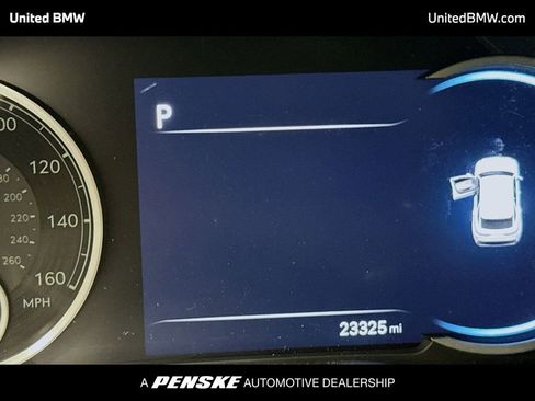 Used 2023 Genesis GV70 2.5T w/ Advanced Package image 7