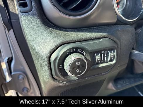 Used 2020 Jeep Gladiator Sport w/ Quick Order Package 24S AWD/4WD image 29