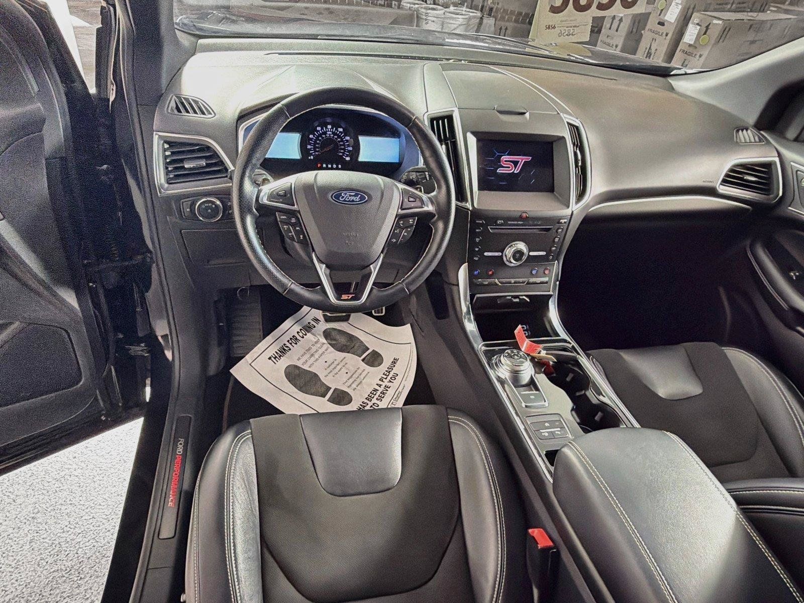Used 2019 Ford Edge ST w/ Equipment Group 401A AWD/4WD image 18