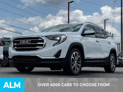 Used 2020 GMC Terrain SLT FWD image 2