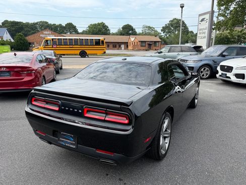 Used 2015 Dodge Challenger SXT w/ Super Sport Group (SS/T) RWD image 4