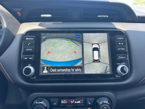 Used 2023 Nissan Kicks SR w/ SR Premium Package FWD image 16