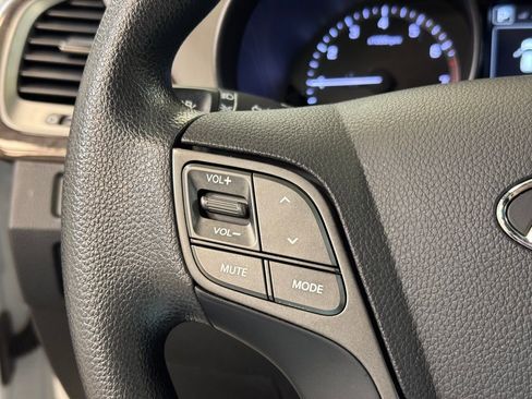 Used 2018 Hyundai Santa Fe Sport image 32