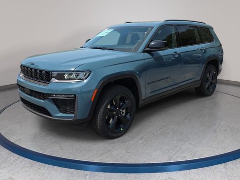 New 2026 Jeep Grand Cherokee L Limited AWD/4WD image 1