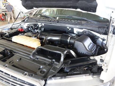 Used 2018 Ford F150 Lariat image 45