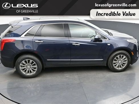 Used 2017 Cadillac XT5 Luxury w/ Driver Awareness Package image 46