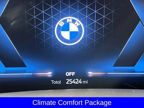 Used 2025 BMW X5 xDrive40i AWD/4WD image 2