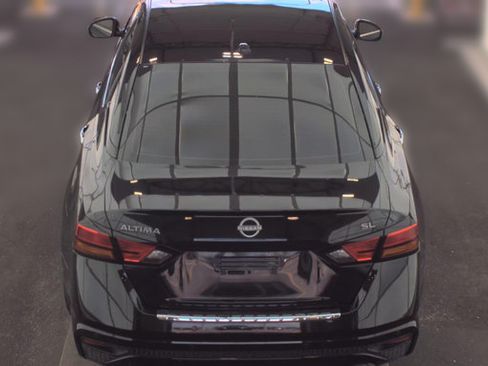 Used 2023 Nissan Altima 2.5 SL FWD image 4