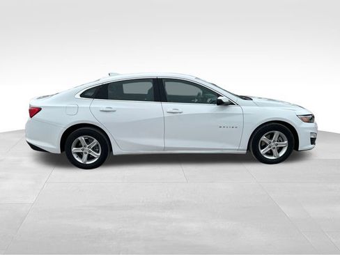 Used 2024 Chevrolet Malibu LT image 6