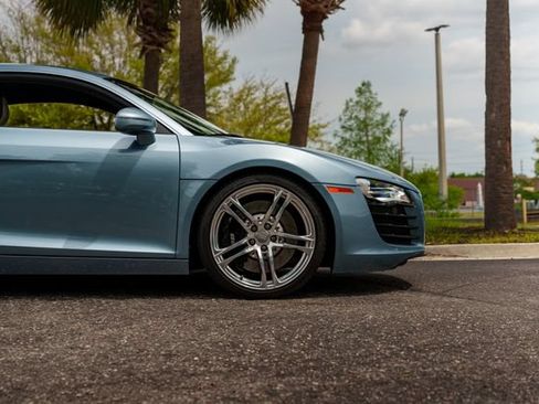 Used 2010 Audi R8 V8 AWD/4WD image 7