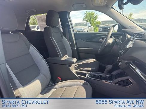 Used 2023 Chevrolet TrailBlazer LT w/ Convenience Package AWD/4WD image 27