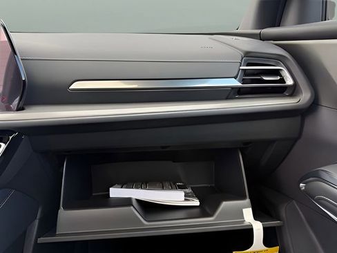 New 2026 Chevrolet Traverse LT AWD/4WD image 29