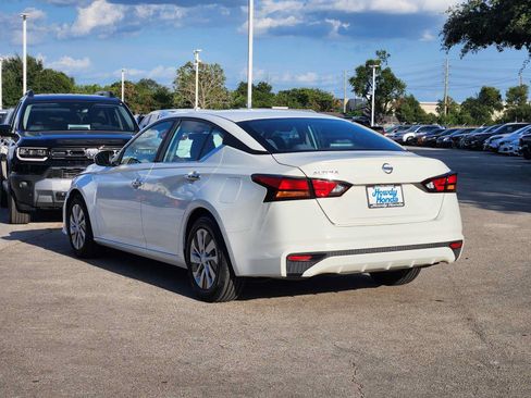 Used 2021 Nissan Altima 2.5 S FWD image 5