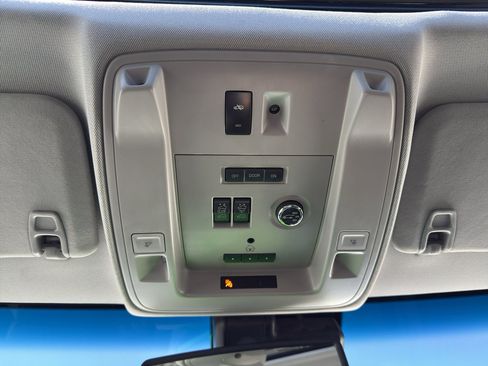 Certified 2015 GMC Yukon XL Denali image 22