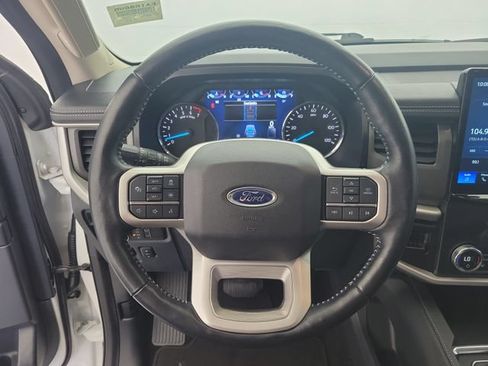Used 2022 Ford Expedition XLT RWD image 23