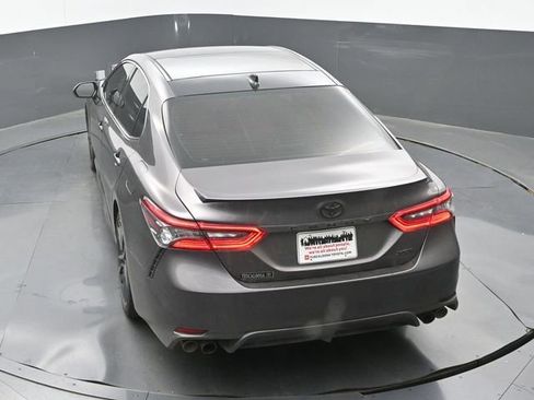 Used 2022 Toyota Camry XSE w/ Navigation Package image 15