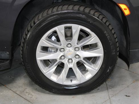 Used 2023 Chevrolet Tahoe Premier image 13