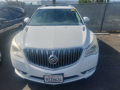 Used 2016 Buick Enclave Leather FWD image 2