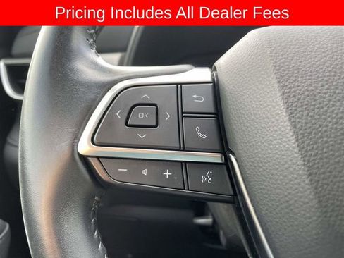 Used 2021 Toyota Highlander LE AWD/4WD image 26