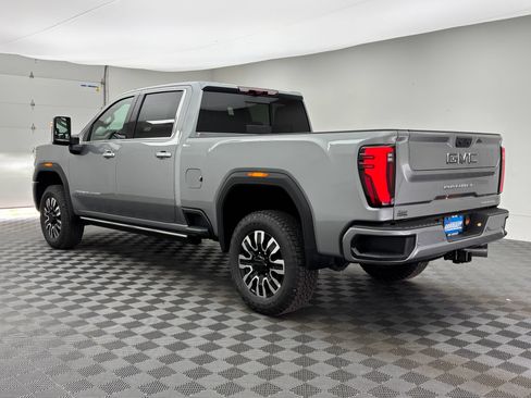 New 2026 GMC Sierra 2500 Denali Ultimate AWD/4WD image 15