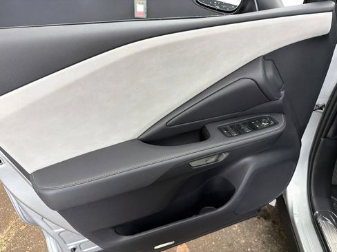 New 2026 Lexus TX 350 AWD image 9