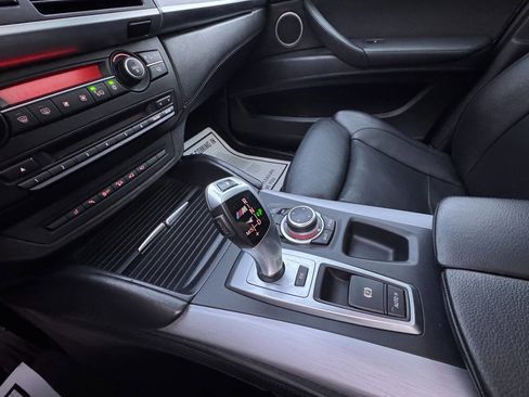 Used 2014 BMW X6 M image 27
