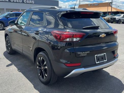 Used 2023 Chevrolet TrailBlazer LT FWD image 5