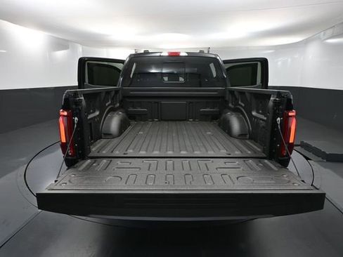 Used 2025 Ford F150 Lariat w/ Equipment Group 502A High AWD/4WD image 44