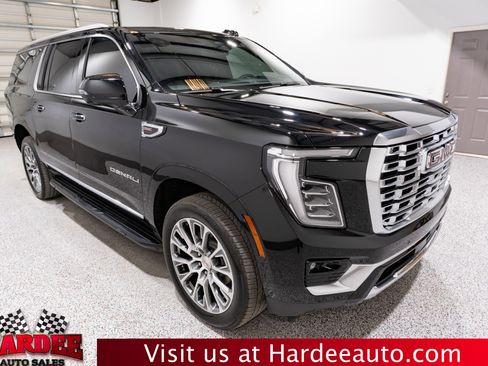 Used 2025 GMC Yukon XL Denali RWD image 6