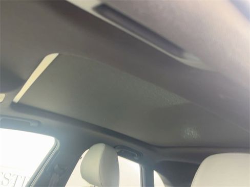 Used 2017 Audi Q3 2.0T Premium Plus w/ Premium Plus Package image 13