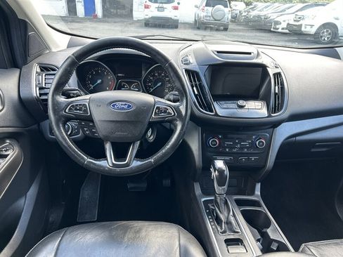 Used 2018 Ford Escape SEL AWD/4WD image 11