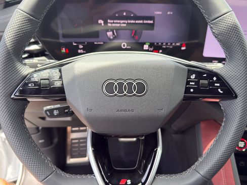 New 2026 Audi SQ5 Prestige AWD/4WD image 19