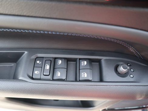 New 2026 Jeep Compass Latitude image 6