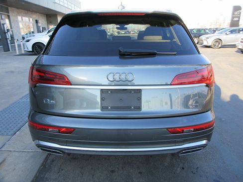 Used 2022 Audi Q5 2.0T Premium image 8