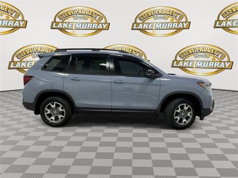 Used 2022 Honda Passport TrailSport image 4