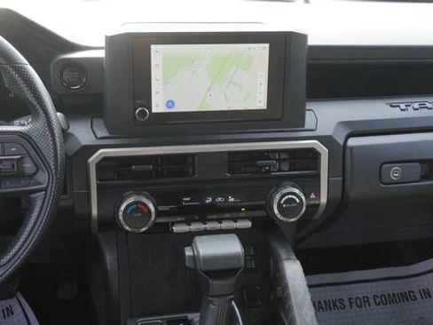 Used 2025 Toyota Tacoma SR image 15